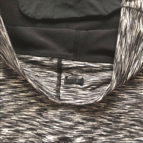 ATHLETA black space dye contenders 2-in - 1 skirt - Picture 5 of 6